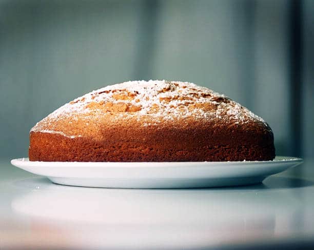 Plat dessert avec gâteau au yaourt